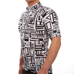 Load image into Gallery viewer, Maze Runner Cycling Jersey - Vogue Cycling

